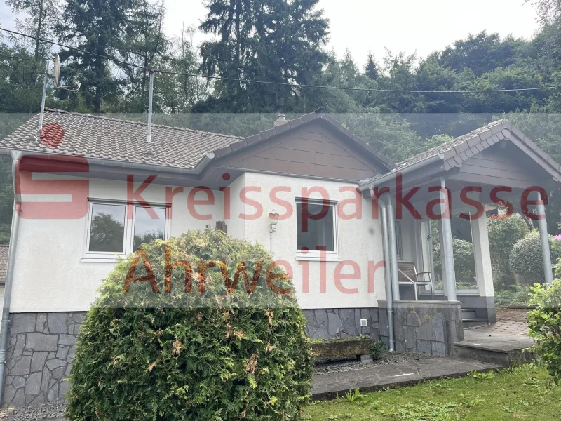  - Haus kaufen in Honerath - Einfamilienhaus in idyllischer Eifellage