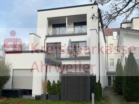  - Wohnung mieten in Bad Neuenahr-Ahrweiler - Großzügig geschnittene 3-Zimmer Wohnung im Herzen von Bad Neuenahr-Ahrweiler