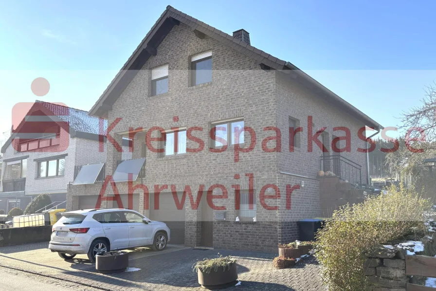  - Haus kaufen in Berg - Viel Platz für die Familie im Traumhaus in Berg-Häselingen