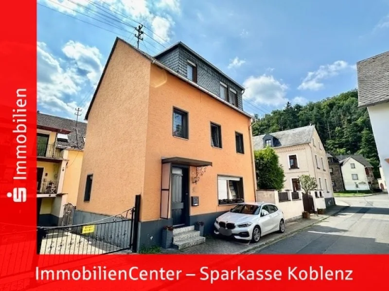  - Haus kaufen in Kobern-Gondorf - Umfangreich modernisiertes Einfamilienhaus! Hier können Sie sofort einziehen