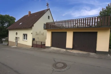 Ansicht - Haus kaufen in Nußbach - Sonnige und ruhige Lage