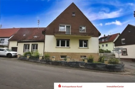 Wohnhaus - Haus kaufen in Nußbach - Ein Haus voller Gemütlichkeit