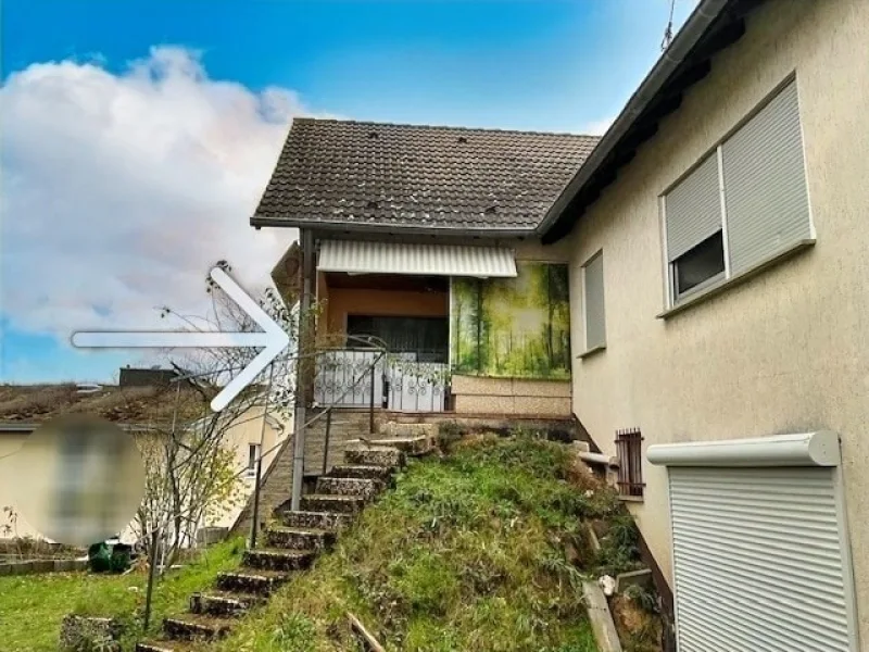 Terrasse mit Gartenzugang