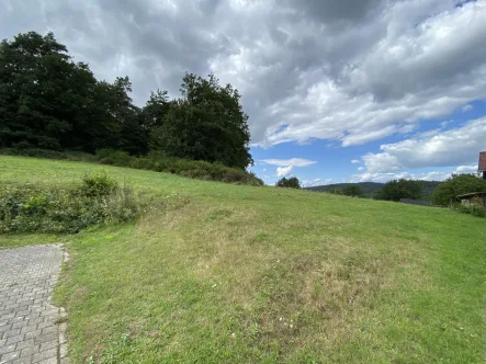  - Grundstück kaufen in Landscheid - Voll erschlossenes Baugrundstück in herrlicher Ortsrandlage