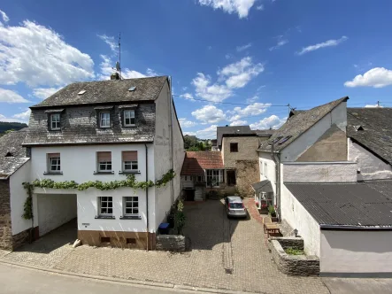 Außenansicht - Haus kaufen in Trittenheim - Charmantes Wohnhaus im Herzen von Trittenheim