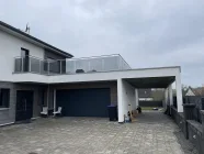 Garage und Carport