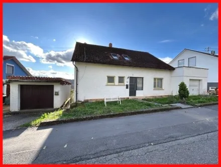 Ansicht  - Haus kaufen in Neudenau - Tolle Aussicht, tolles Wohnen! Einfamilienhaus m. Einliegerbereich, 2 Garagen u. Grundstück