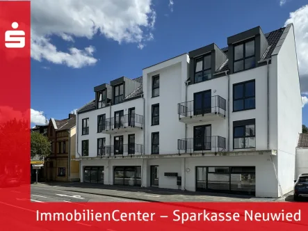 Straßenansicht_S - Wohnung kaufen in Eitorf - Neubau: ETW mit Balkon nahe Zentrum