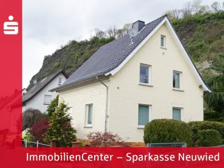 Seitenansicht rechts - Haus kaufen in Bad Hönningen - Gepflegtes Einfamilienwohnhaus mit großem Grundstück!