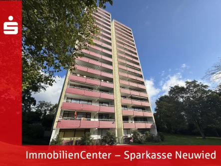 Hausansicht  - Wohnung kaufen in Neuwied - 3-Zimmer-ETW in Neuwied inkl. Tiefgaragen- und Außenstellplatz 