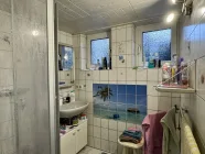 Badezimmer im Kellergeschoss