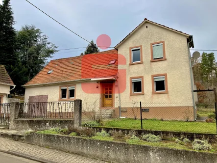  - Haus kaufen in Carlsberg - Freistehendes Einfamilienhaus auf großem weiter bebaubaren Grundstück