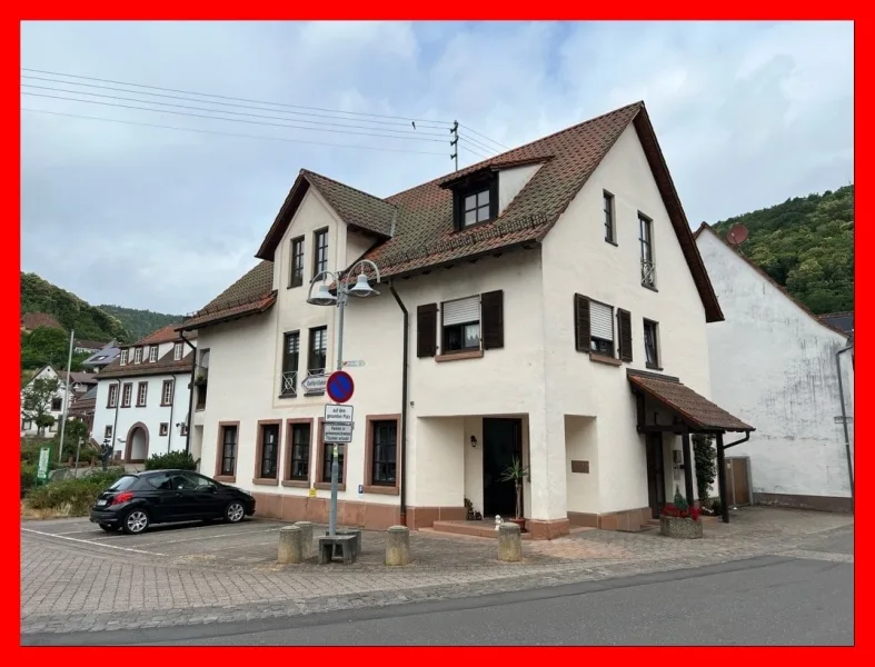 Ansicht Straße - Wohnung kaufen in Ramberg - Neuwertige, barrierefreie Wohnung im Erdgeschoss