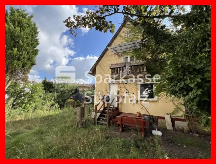 Seitenansicht - Haus kaufen in Germersheim - Dornröschen-Haus in BESTLAGE!