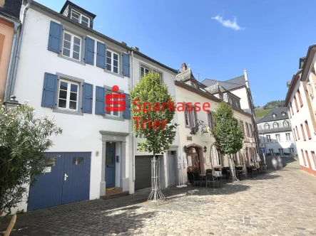 Ansicht Vorne - Haus kaufen in Saarburg - Renoviertes Traumhaus im Zentrum – Historisch und mit ganz viel Charme!