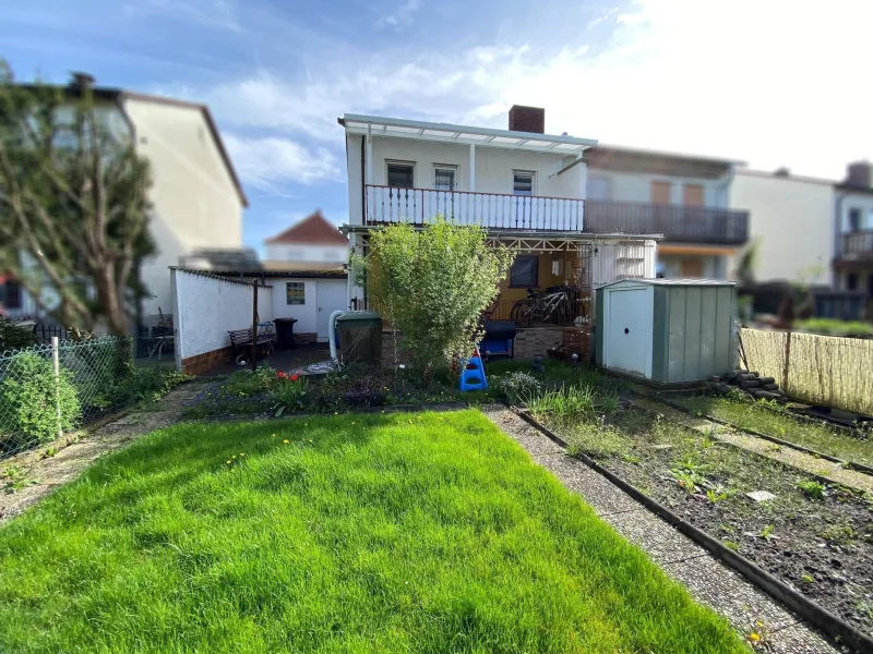 Haus mit Garten - Haus kaufen in Schifferstadt - Kleines Raumwunder - Charmante Doppelhaushälfte für die kleine Familie 