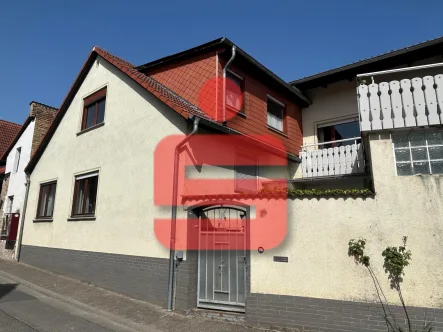 Außenansicht - Haus kaufen in Gau-Weinheim - Ein Angebot mit Potential! Perfekt für den Heimwerker!