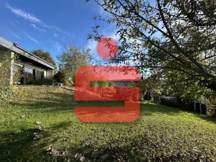 Gartenansicht - Haus kaufen in Waldlaubersheim - Bungalow mit atemberaubendem Ausblick in ruhiger Lage!