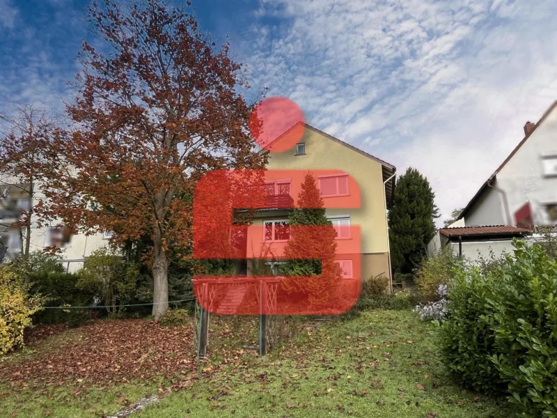 Gartenansicht - Haus kaufen in Alzey - Traumgrundstück mit 2-Familienhaus und Potenzial