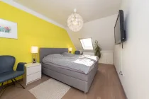 Elternschlafzimmer DG