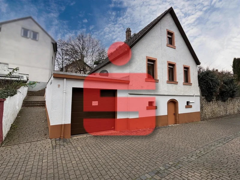 Titelbild - Haus kaufen in Oppenheim - Charmantes Haus in Oppenheim - Ihr neues Zuhause mit Wohlfühlcharakter!