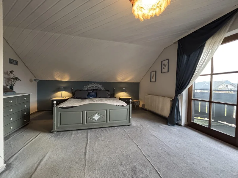 Schlafzimmer OG