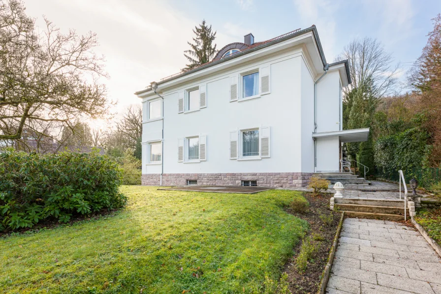 Hausansicht  - Haus kaufen in Baden-Baden - Repräsentative Villa im Herzen von Baden-Baden