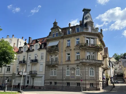 Straßenansicht - Büro/Praxis mieten in Baden-Baden - Beeindruckende Büroetage in exquisiter Innenstadtlage von Baden-Baden