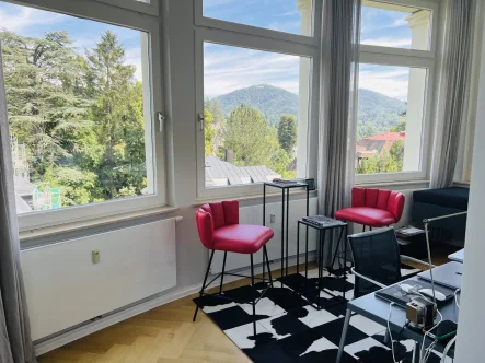 Wintergarten mit Blick - Wohnung kaufen in Baden-Baden - Luxus-Altbauwohnung im Herzen der Stadt – Komplett Modernisiert