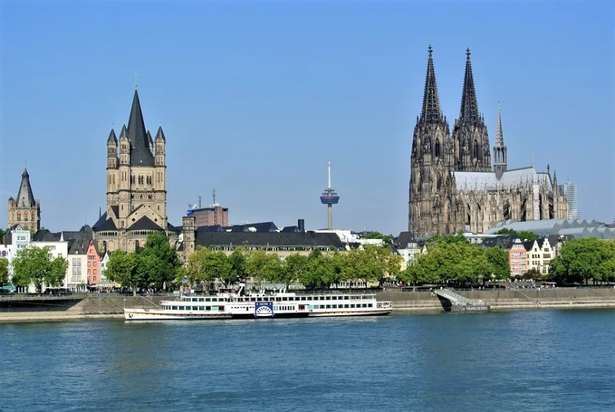 Köln-Dom-Rhein