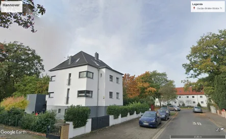 Hausansicht Gustav-Bratke-Str. - Haus kaufen in Hannover - ein neues Domizil zum guten Preis und Wolhlfühlen