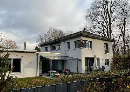 Hausansicht - Haus kaufen in Köln - ein Immobilienjuwel im Kölner Süden - Raderthal - Englische Siedlung