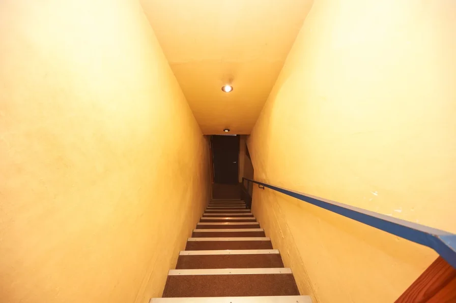 Treppe zum UG