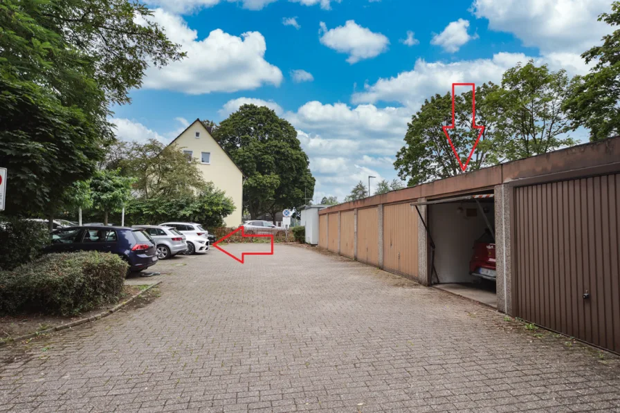 Garage und Stellplatz 