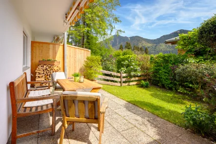  - Haus kaufen in Kreuth - Kreuth: Reihenmittelhaus mit Bergblick - bald frei