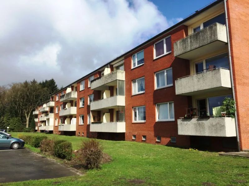 Außenansicht - Wohnung mieten in Quickborn - komplett renovierte 1-Zi.-Whg.