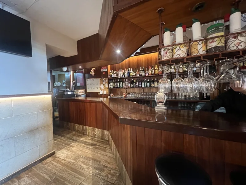 Bar 7