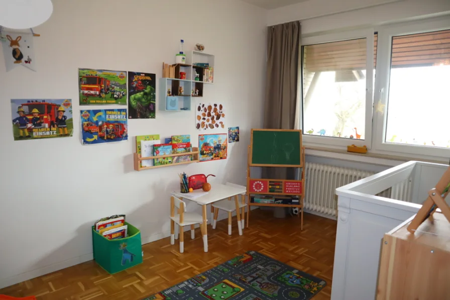 Kinderzimmer Ansicht 1