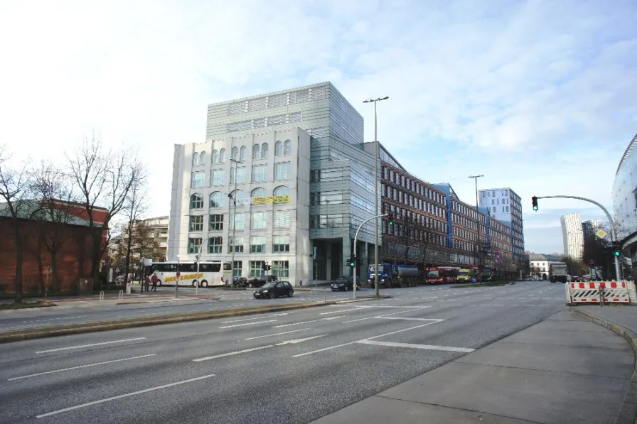  - Büro/Praxis mieten in Hamburg - Provisionsfreie Bürofläche mit Elbblick