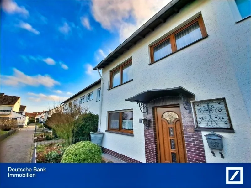 Reihenmittelhaus mit Vorgarten - Haus kaufen in Neuwied - Reihenhaus im begehrten Stadtteil Neuwied-Irlich - ein Stück Lebensqualität mit Garten und Garage