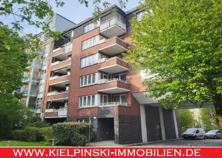 gepflegte Wohnanlage - Wohnung kaufen in Hamburg - Gut vermietete 1 ½-Zimmer-ETW mit sonnigem Balkon und TG-Stellplatz