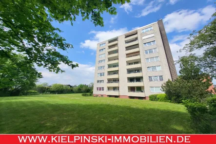 ruhige, grüne Wohnanlage - Wohnung kaufen in Reinbek - Ruhiges Wohnen mit Aufzug und sonnigem Balkon in Sackgassenlage!