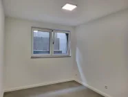 Kind 2/Büro/Gast