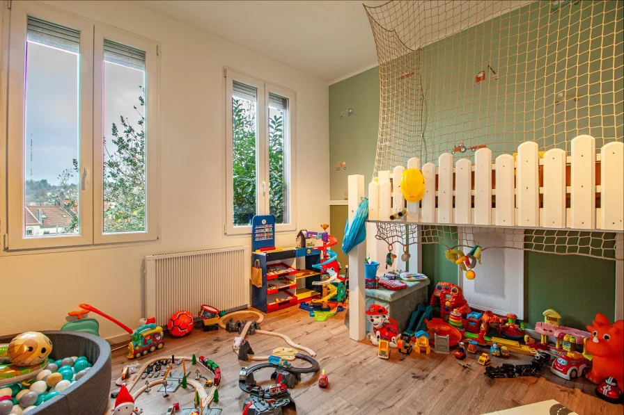 Kinderzimmer EG