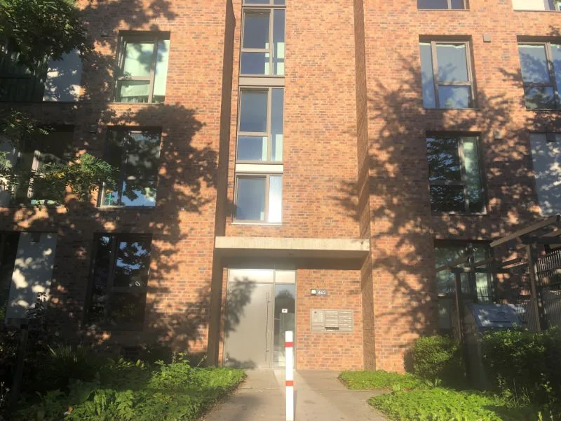 Außenansicht - Wohnung mieten in Norderstedt - Willkommen Daheim - Familienfreundliche Wohnung mit Balkon
