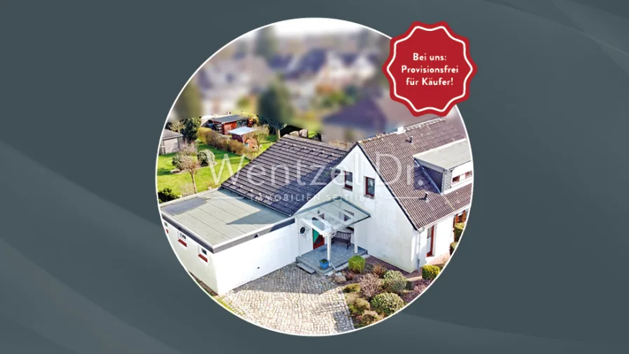 Startbild - Haus kaufen in Glinde - PROVISIONSFREI für Käufer – Große Doppelhaushälfte auf Traumgrundstück in Glinde