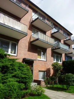 Außenansicht - Wohnung mieten in Hamburg - Ideale Singlewohnung mit guter Verkehrsanbindung