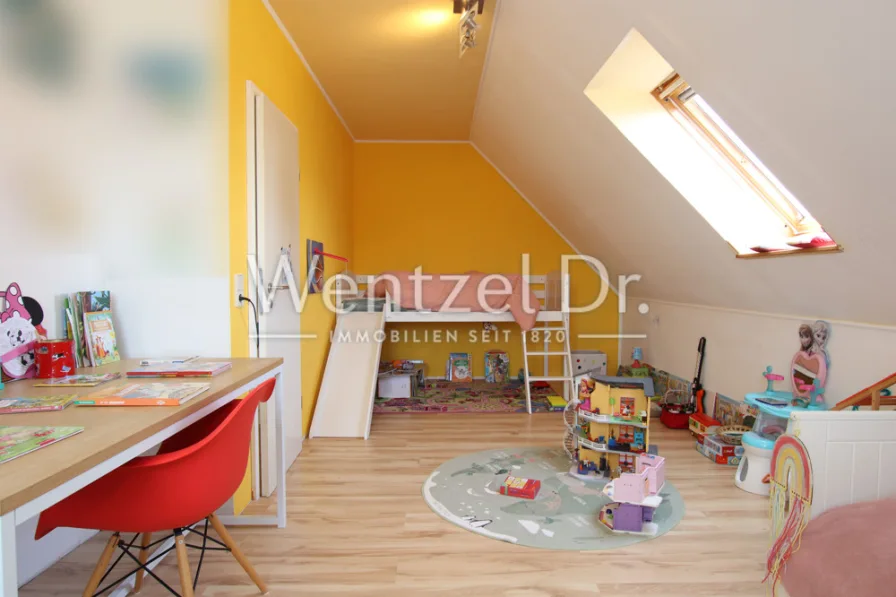 weiteres Zimmer