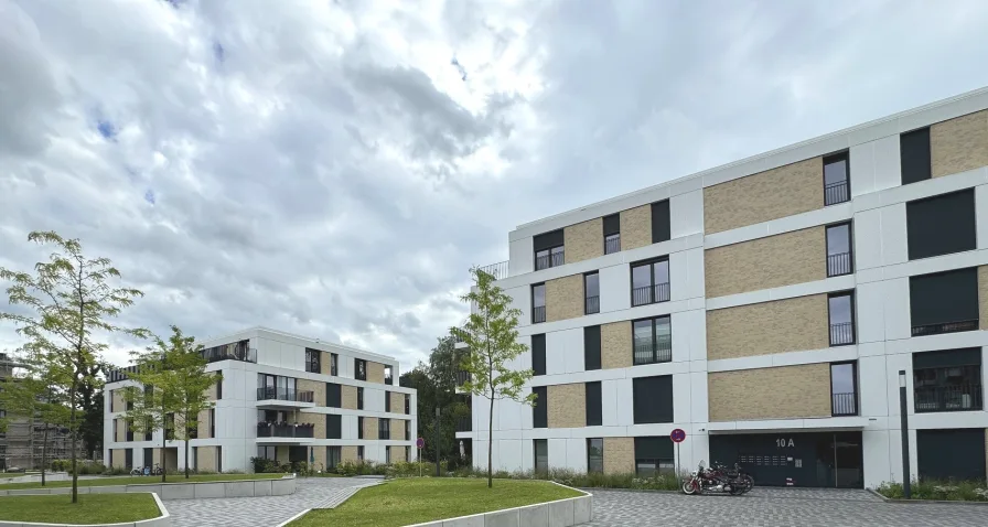 Außenansicht - Wohnung mieten in Pinneberg - Sie wollen hoch hinaus ? Schöne Neubauwohnung mit Dachterrasse