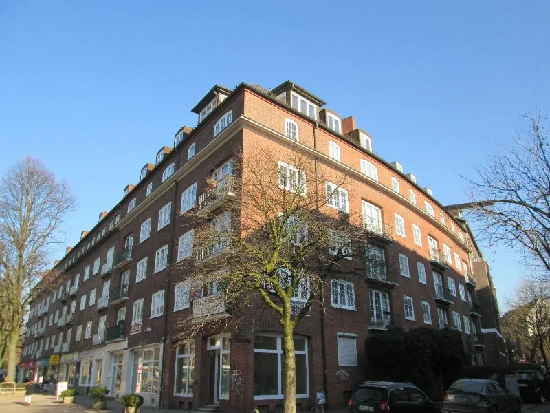 Dorotheenstr.134 / Zesenstr.1 - Wohnung mieten in Hamburg - Im schönen Winterhude! Mit Fahrstuhl! 